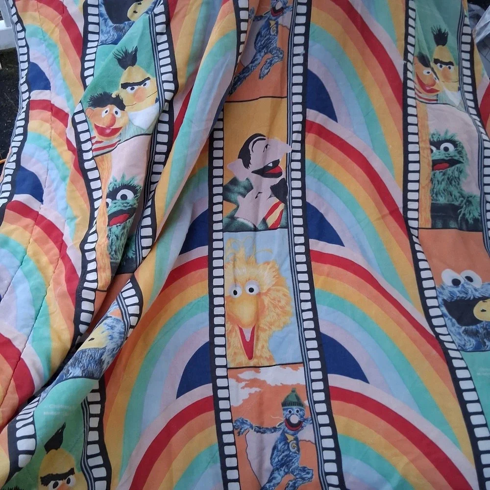 Rare Vintage 70s 80s Sesame Street Muppets‎ Rainbow Twin Comforter Super...